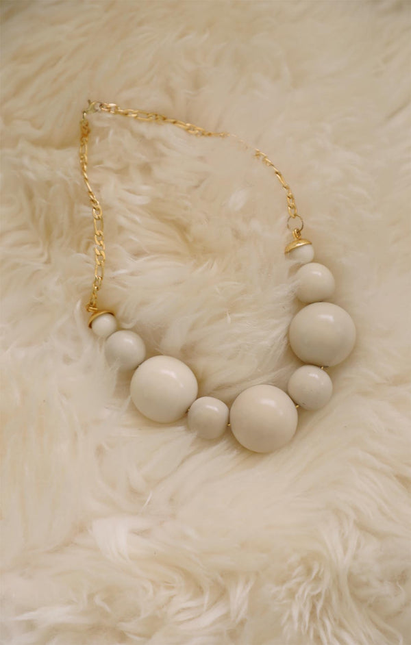Leda Necklace White